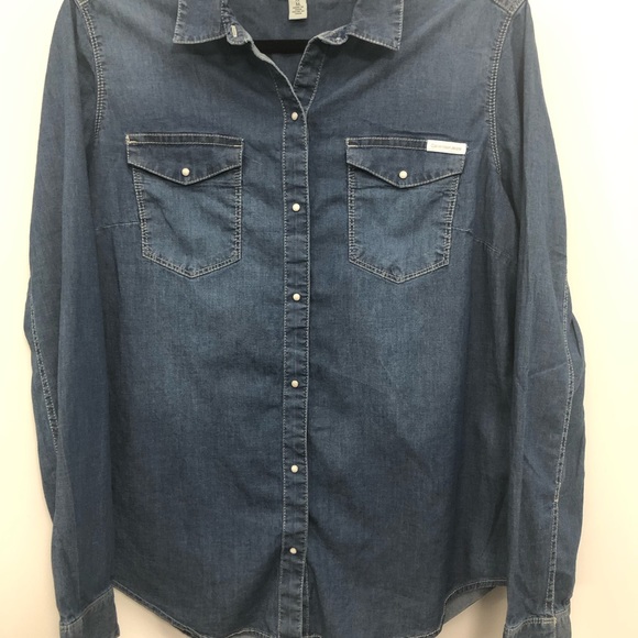 Calvin Klein Jeans Denim/Chambray Shirt - Picture 4 of 5